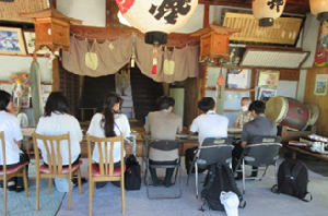 鬼無町の桃太郎神社にて