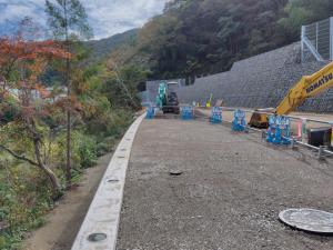かがり谷線（近景）