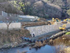 河川護岸整備（近景）