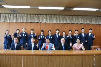 市長表敬